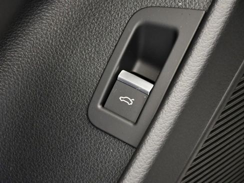 New 2026 Audi Q8 Premium Plus image 36