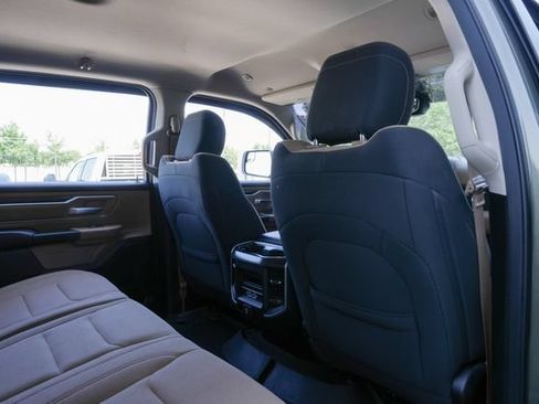 Used 2020 RAM 1500 Big Horn AWD/4WD image 37