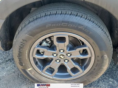 Used 2024 Ford Bronco Sport Big Bend w/ Convenience Package AWD/4WD image 3