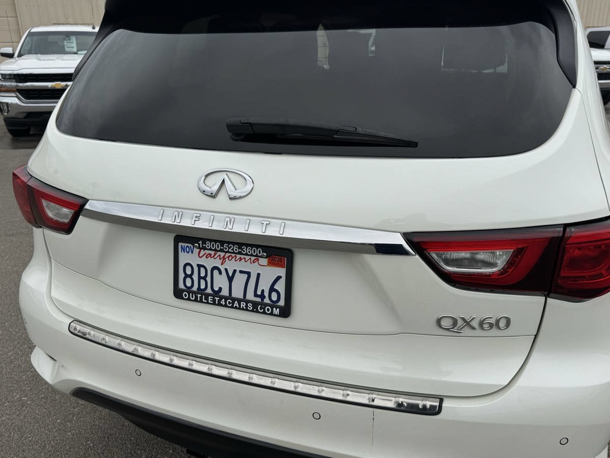 Used 2018 INFINITI QX60 Luxe w/ Deluxe Technology Package AWD/4WD image 9