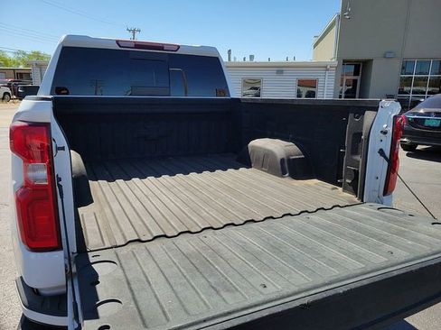Used 2019 Chevrolet Silverado 1500 RST AWD/4WD image 10