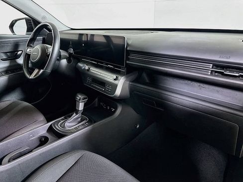 Used 2024 Hyundai Kona SEL FWD image 28