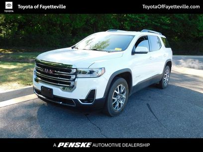 Used 2023 GMC Acadia SLT w/ Preferred Package