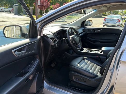 Used 2022 Ford Edge SEL AWD/4WD image 23
