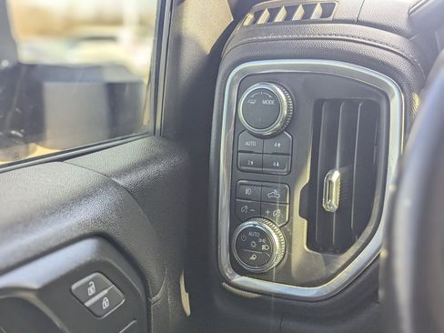 Used 2022 GMC Sierra 2500 Denali image 32