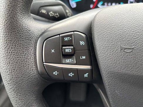 Used 2023 Ford Transit 350 XLT image 24