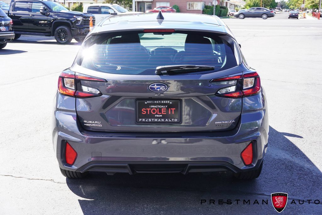Used 2024 Subaru Impreza 2.0i AWD/4WD image 15