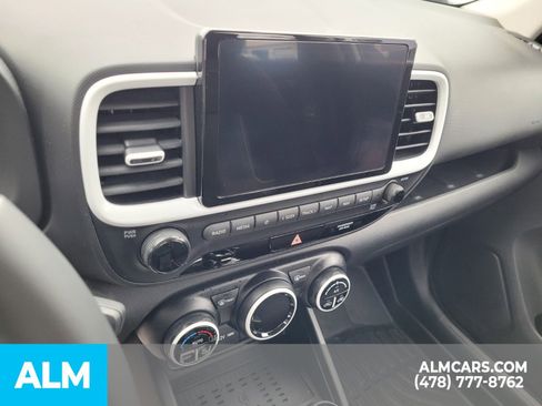Used 2023 Hyundai Venue Limited w/ Cargo Package image 19