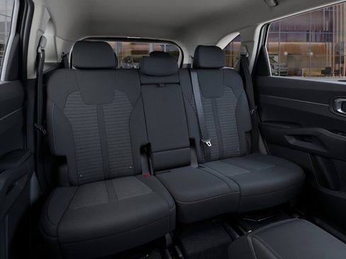 Certified 2025 Kia Sorento LX image 16