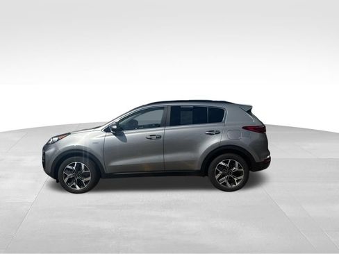 Used 2020 Kia Sportage EX w/ Option Group 15 AWD/4WD image 3