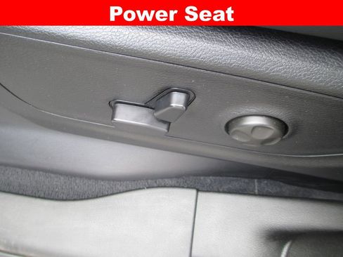 Used 2025 RAM 1500 RHO w/ RHO Level 1 Equipment Group AWD/4WD image 31