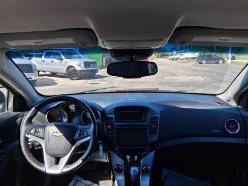 Used 2013 Chevrolet Cruze LT FWD image 13