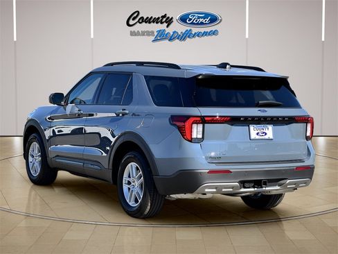 New 2026 Ford Explorer Active w/ Active Comfort Package image 22
