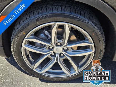 Used 2023 Cadillac XT4 Sport w/ Cold Weather Package FWD image 9