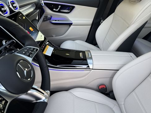 Certified 2026 Mercedes-Benz GLC 300 image 18