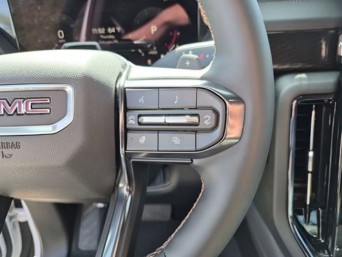 New 2026 GMC Yukon XL AT4 image 35