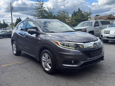Used 2019 Honda HR-V EX image 3