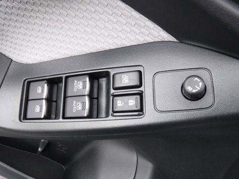 Used 2017 Subaru Forester 2.5i w/ Alloy Wheel Package image 15