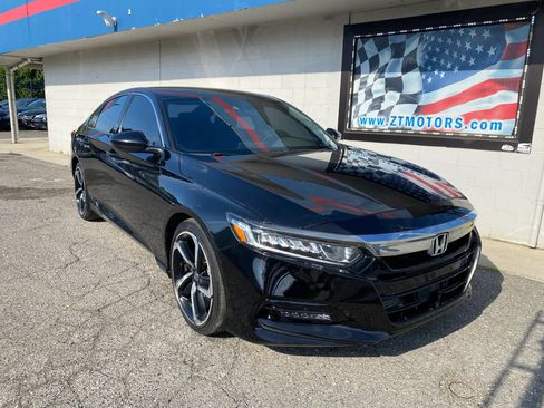 Used 2019 Honda Accord Sport image 1