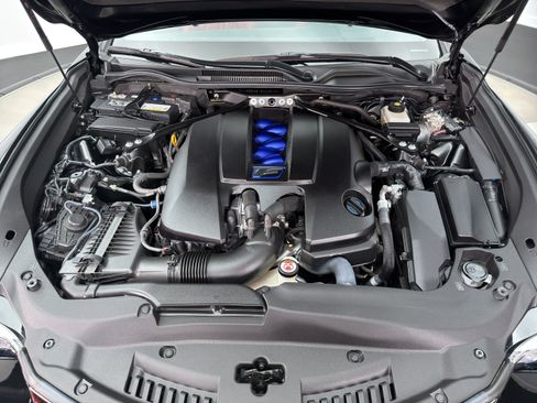 Used 2017 Lexus RC F w/ Performance Package RWD image 20