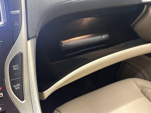 Used 2019 Lincoln Nautilus FWD image 35