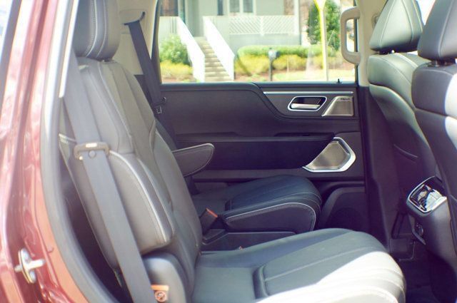 Used 2025 INFINITI QX80 Sensory AWD/4WD image 55
