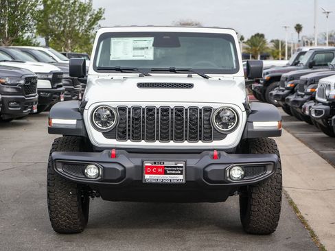 New 2026 Jeep Wrangler Unlimited Rubicon image 2