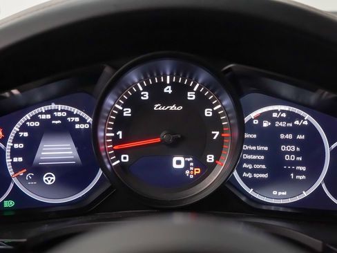 Used 2020 Porsche Cayenne Turbo w/ Assistance Package image 26