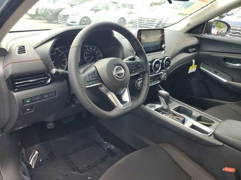 New 2025 Nissan Sentra SR w/ Trunk Package image 7