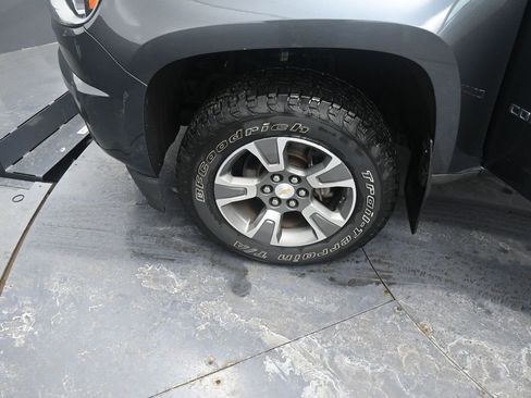 Used 2016 Chevrolet Colorado Z71 image 12