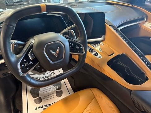 Used 2021 Chevrolet Corvette Stingray Preferred Cpe w/ Z51 Performance Package RWD image 20