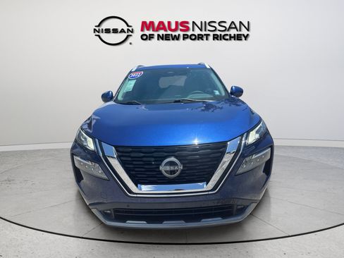 Used 2022 Nissan Rogue SL w/ SL Premium Package FWD image 4