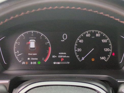 Used 2025 Honda Pilot Sport image 21