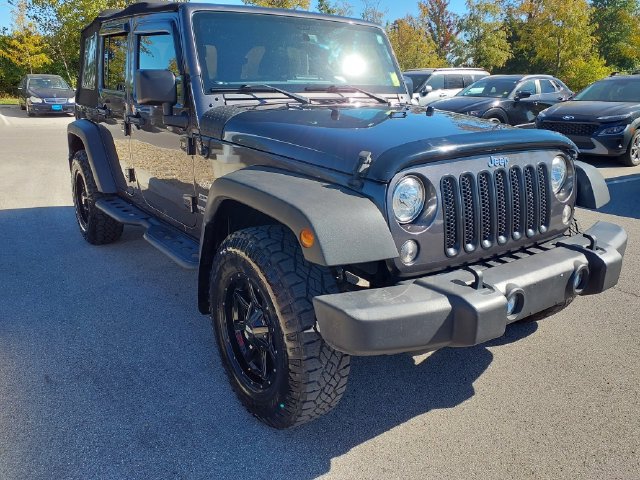 Used 2017 Jeep Wrangler Unlimited Sport w/ Quick Order Package 24S AWD/4WD image 3