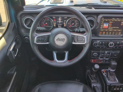 Used 2020 Jeep Wrangler Unlimited Rubicon w/ Quick Order Package 28Y Recon image 16