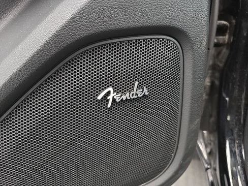 Used 2024 Nissan Frontier SV w/ Technology Package image 25