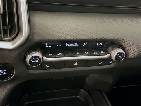 Used 2025 MAZDA CX-50 AWD 2.5 S w/ Preferred Package image 24