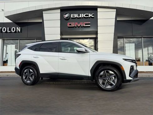 Used 2025 Hyundai Tucson SEL image 1