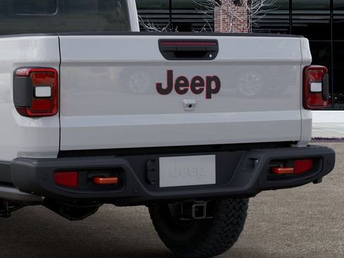 New 2026 Jeep Gladiator Rubicon AWD/4WD image 13