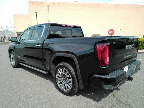 Certified 2025 GMC Sierra 1500 Denali Ultimate AWD/4WD image 5