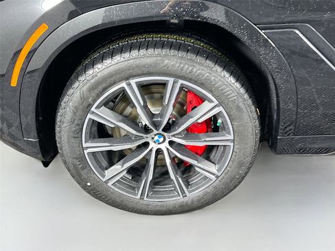 New 2026 BMW X6 xDrive40i image 30