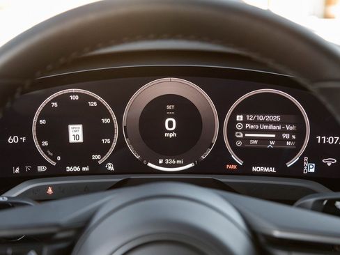 Certified 2025 Porsche Taycan image 14