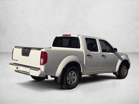 Used 2021 Nissan Frontier S image 5