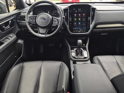 Used 2025 Subaru Forester Limited AWD/4WD image 26