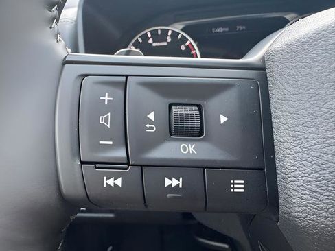 New 2026 Nissan Rogue SV FWD image 14
