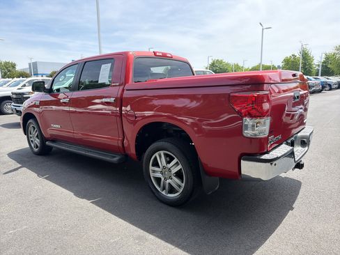 Used 2013 Toyota Tundra Limited w/ Memory Pkg AWD/4WD image 8