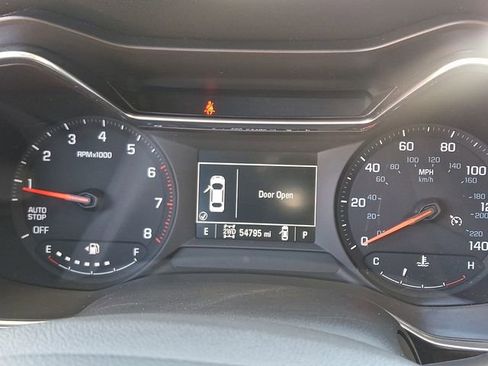 Used 2022 Chevrolet TrailBlazer LT w/ Premium Seating Package AWD/4WD image 19