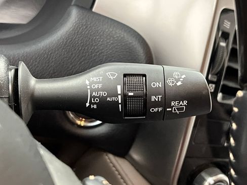 Used 2022 Lexus GX 460 Premium w/ Accessory Package AWD/4WD image 58