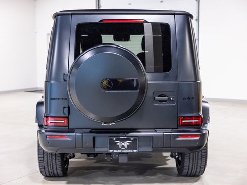 Used 2025 Mercedes-Benz G 63 AMG 4MATIC image 8