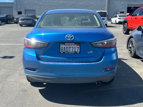Used 2017 Toyota Yaris iA image 6